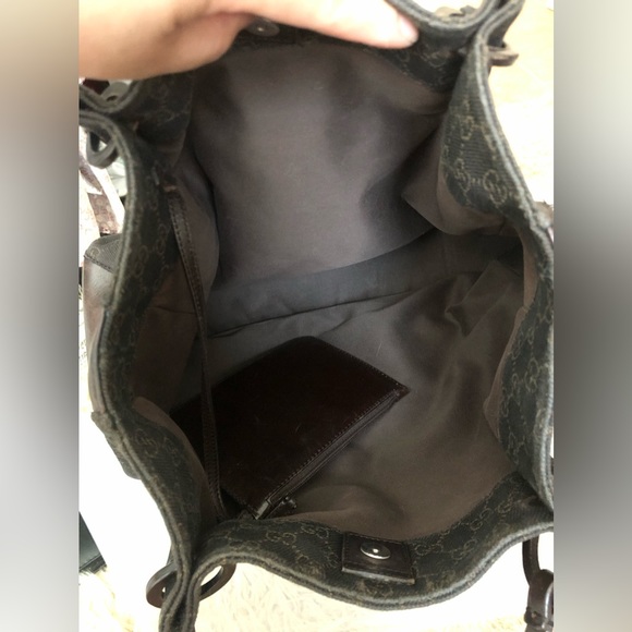 GUCCI Chocolate Denim Tote with Leather Pouch - Picture 9 of 14